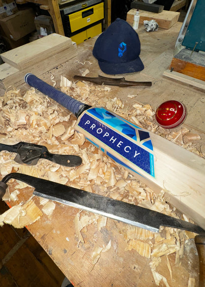 Cricket bat knocking in