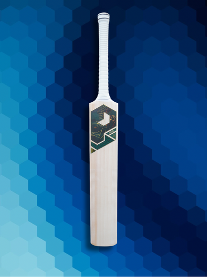 Junior Prophecy Mythic Cricket Bat