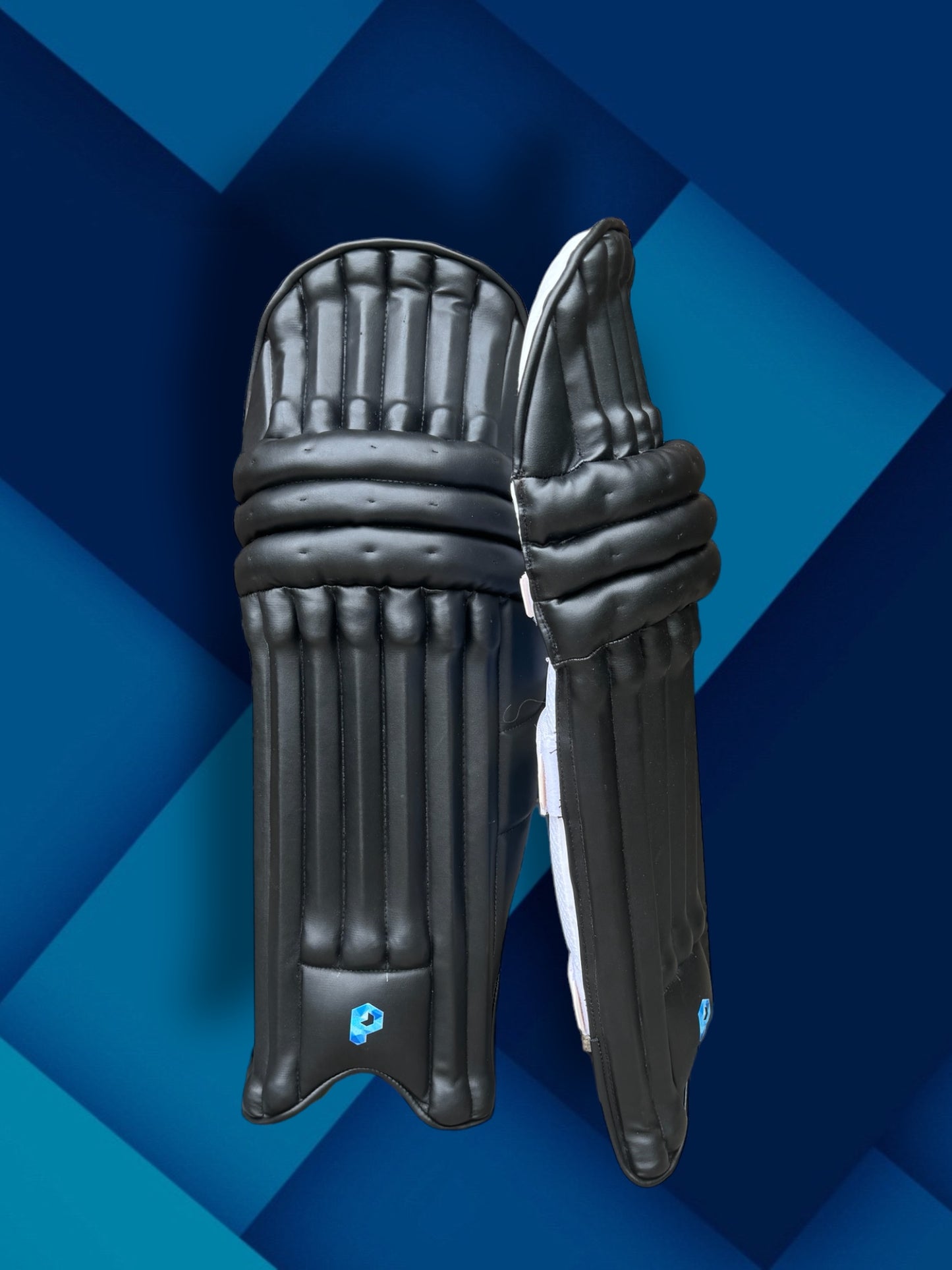 Black batting Pads